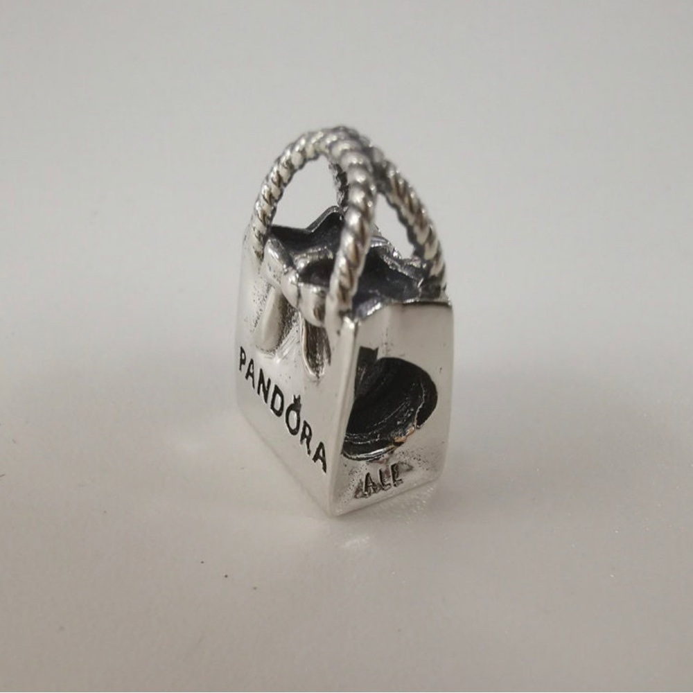 Pandora Silver Charm with silver Bow - Picture 2 of 3